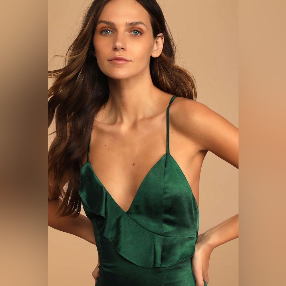 SOLD OUT Lucky Lady Hunter Green Satin Ruffled Maxi Dress - Picture 5 of 12